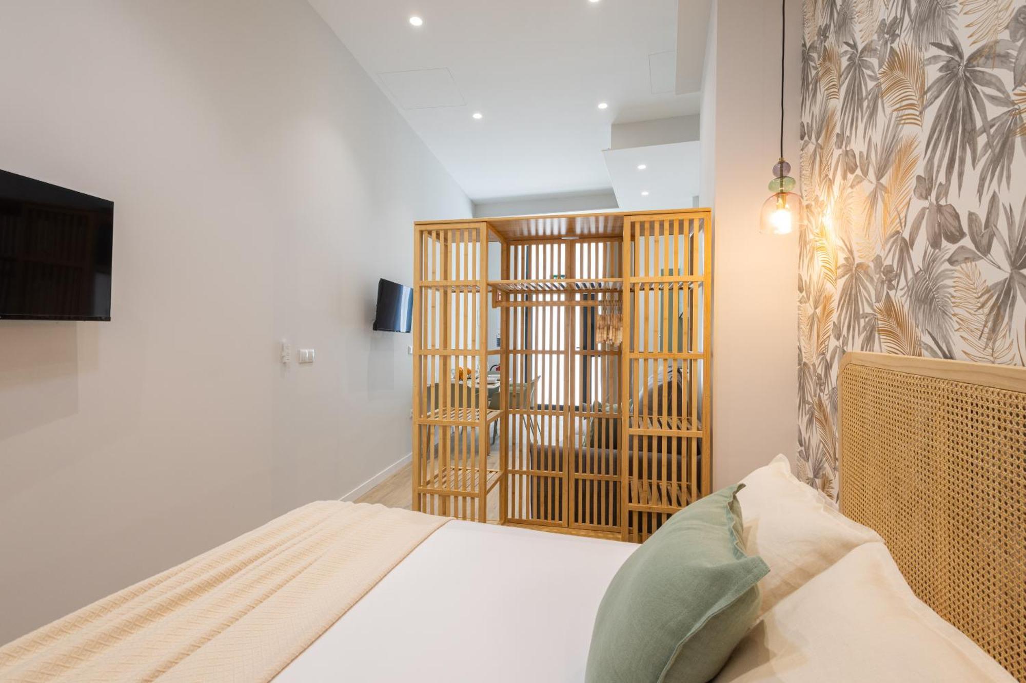 Florit Flats - The Trafalgar I Apartment *