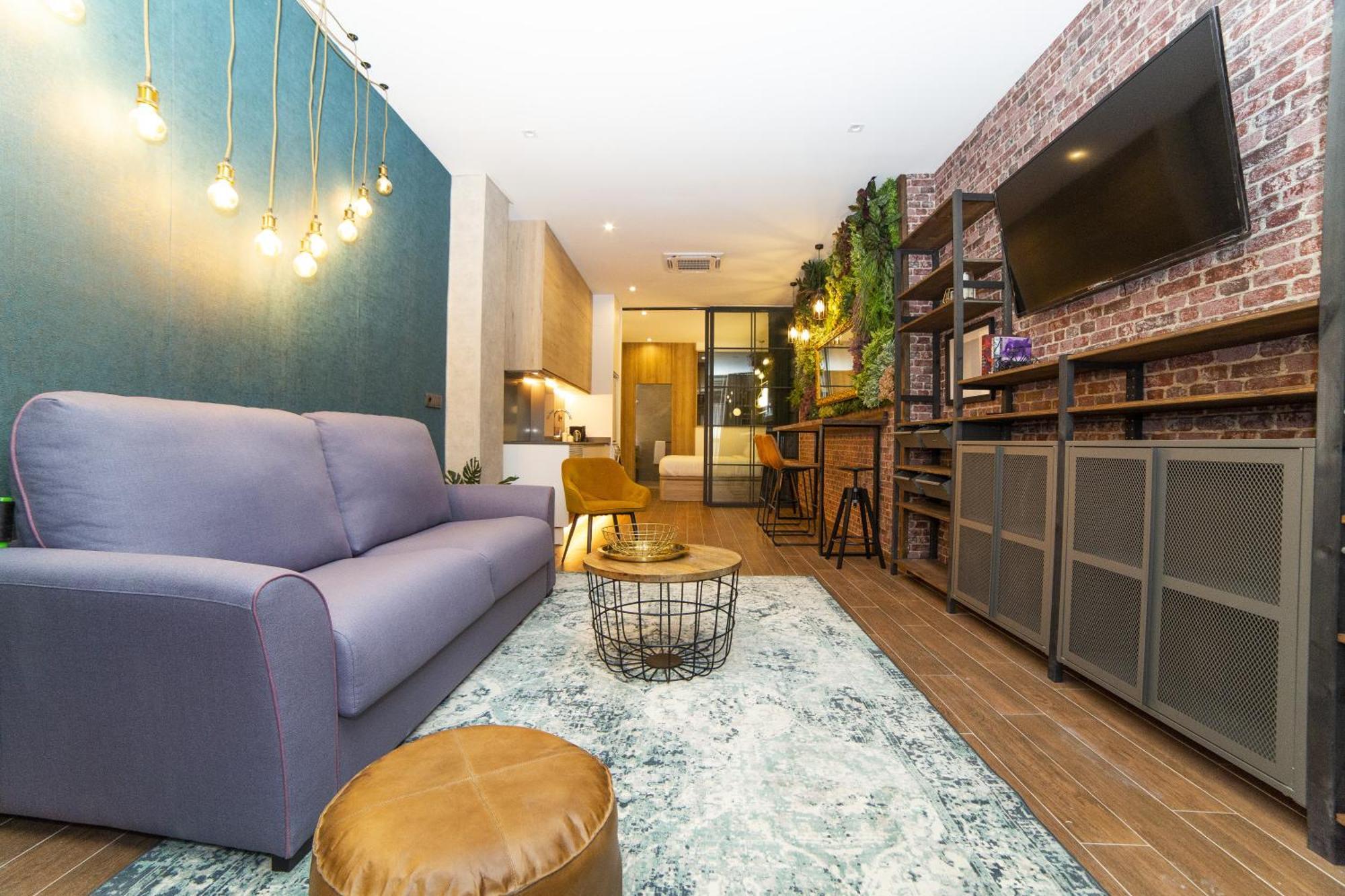 Fabulosa Vivienda Nueva A Un Paso De Plaza Espana Valencia