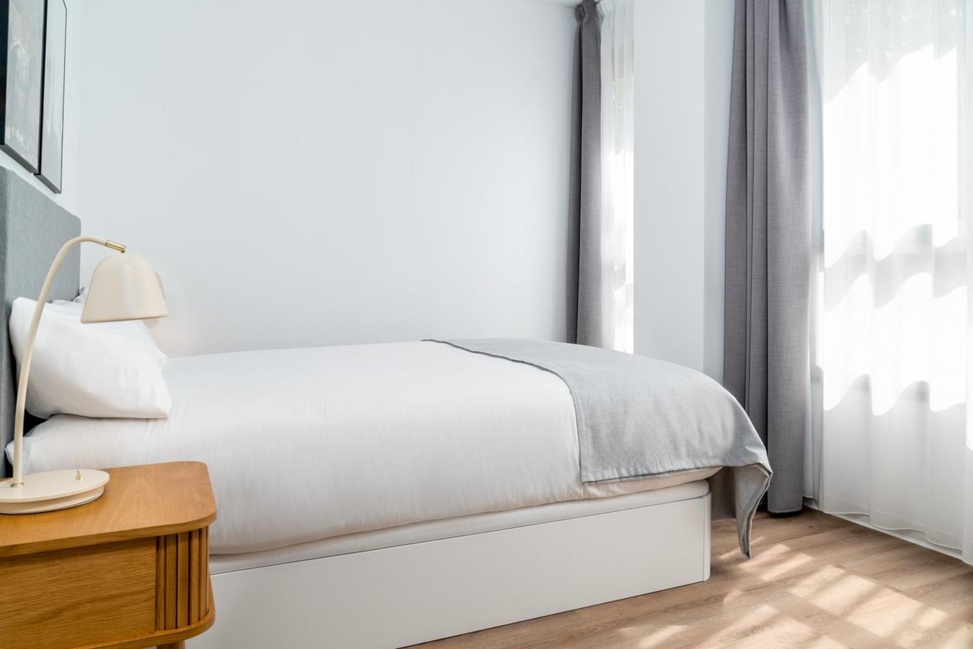 Limehome Carrer D'antonio Ferrandis Apartment