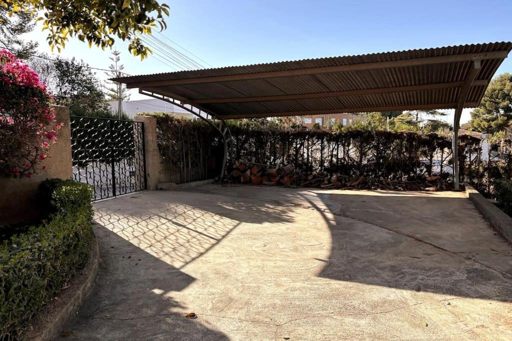 Mediterranean House In Сasa de vacaciones