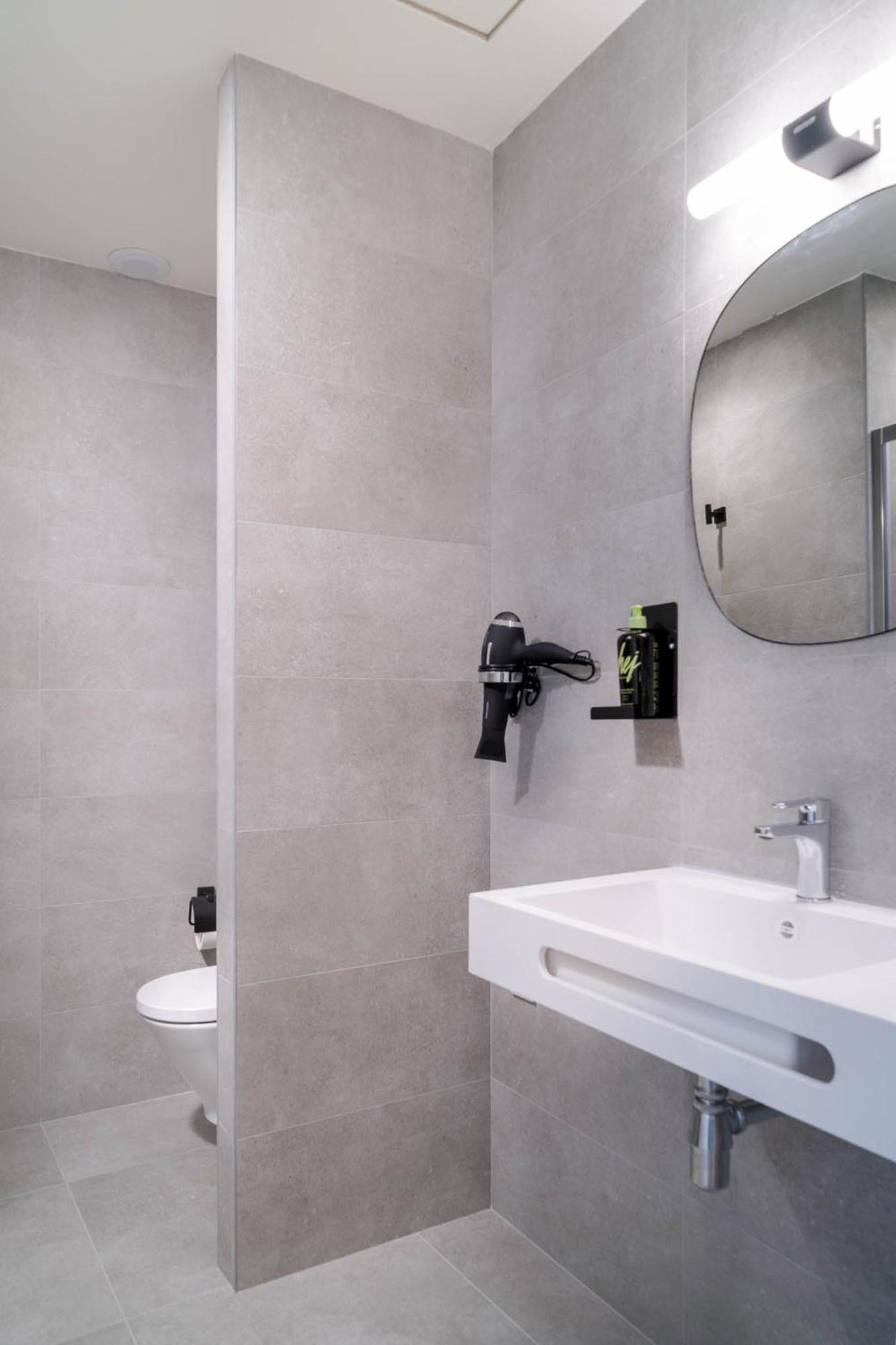 Apartment Limehome Carrer De Sant Jacint