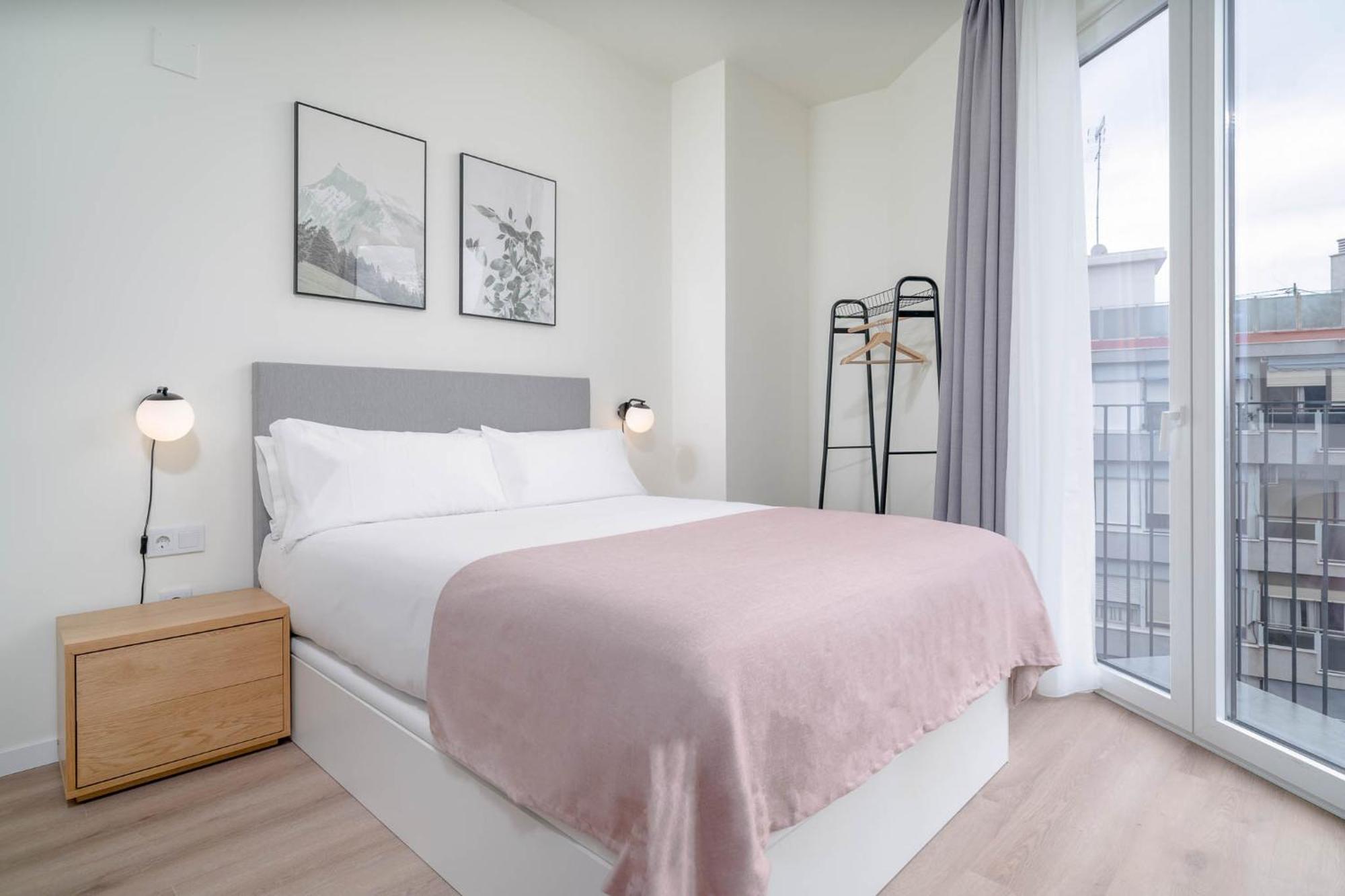 Apartment Limehome Carrer De Sant Jacint Valencia