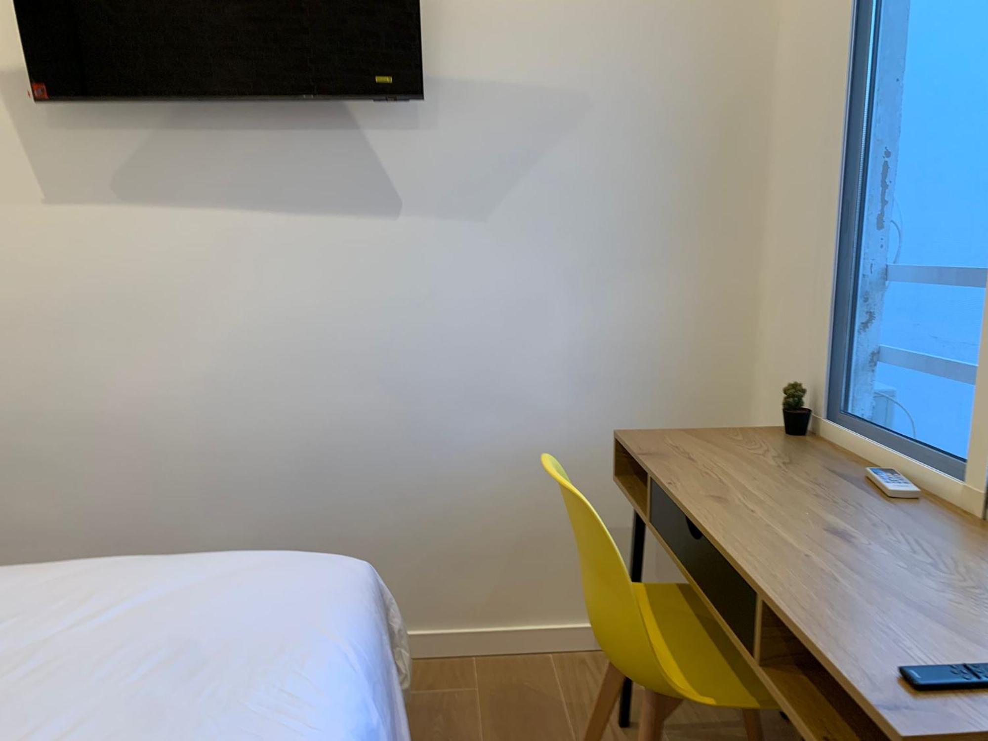 Valencia Beach Rooms Homestay