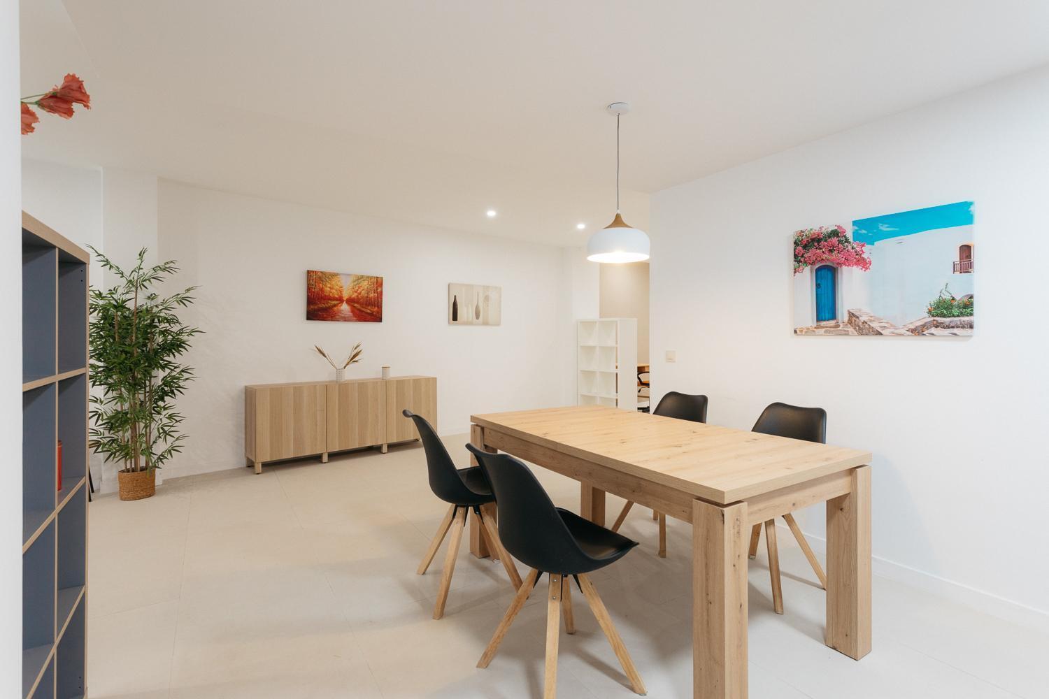 Amplio Cerca Centro Historico Y Turia 5pax 2 Bath