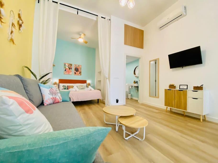Beautiful And Charming Loft In Russafa Soho Apartment