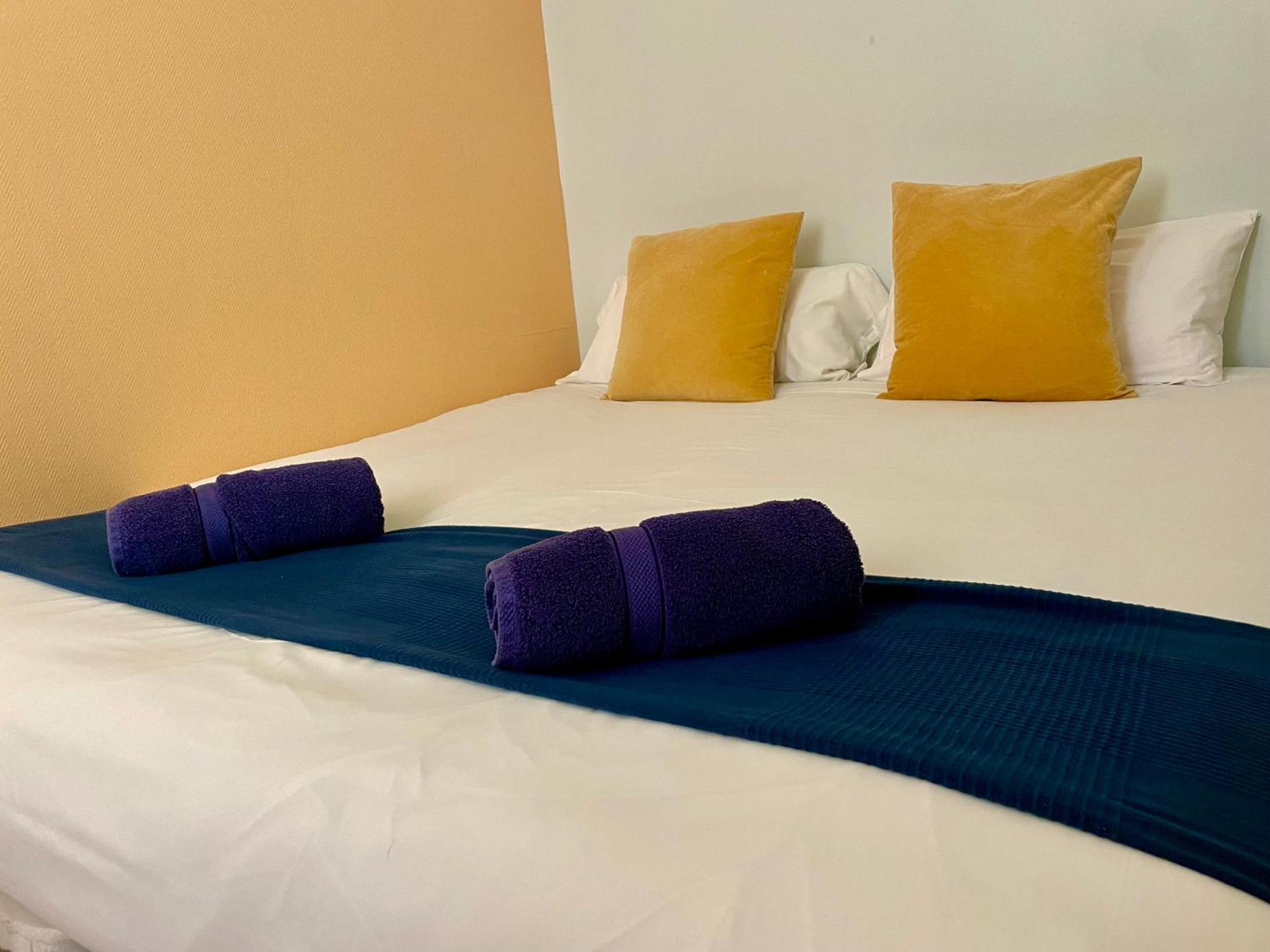 Apartment Hosted By Gracie Valencia