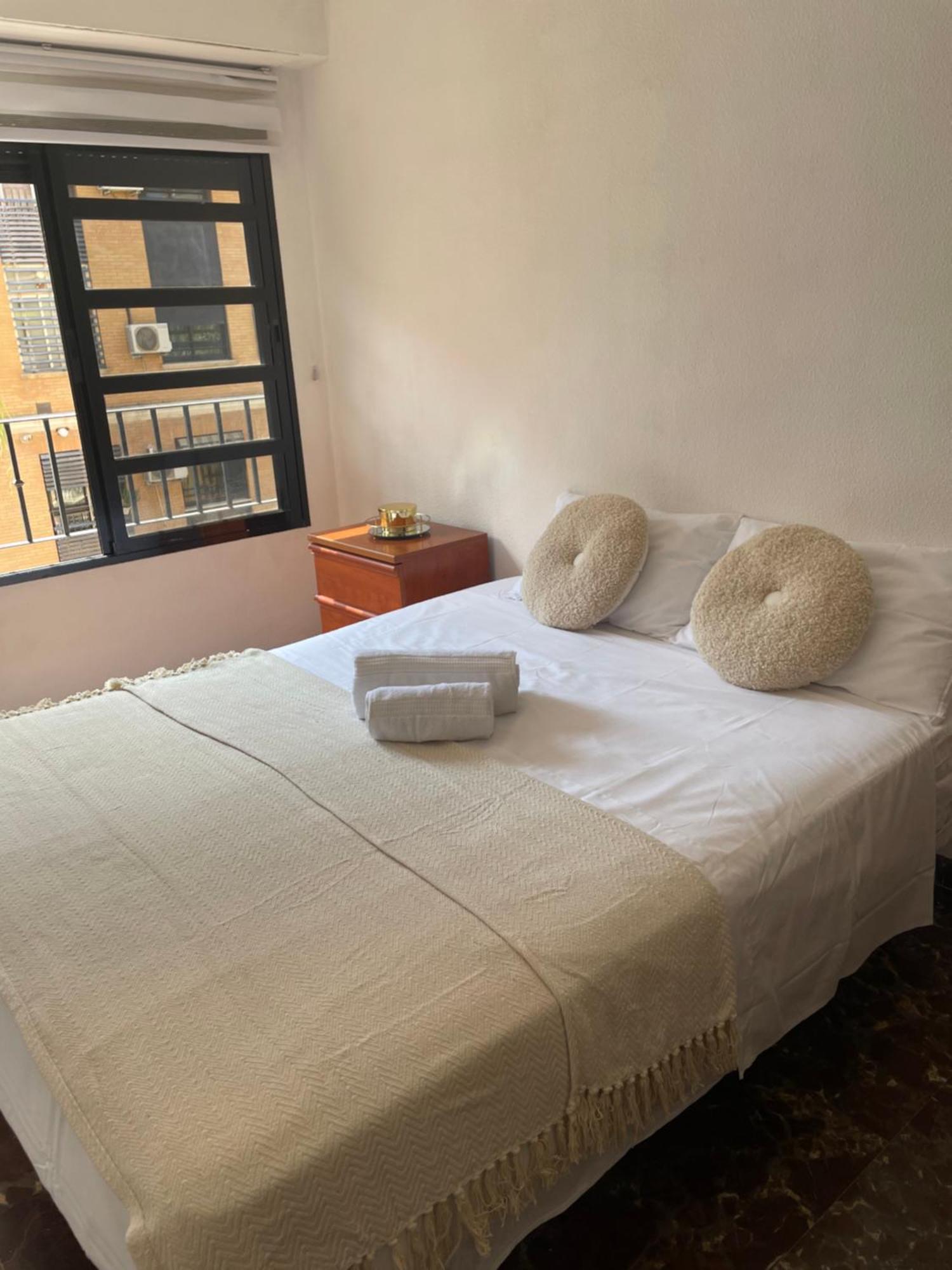 Habitacion Cerca Del Centro De Accommodatie bij particulieren Valencia