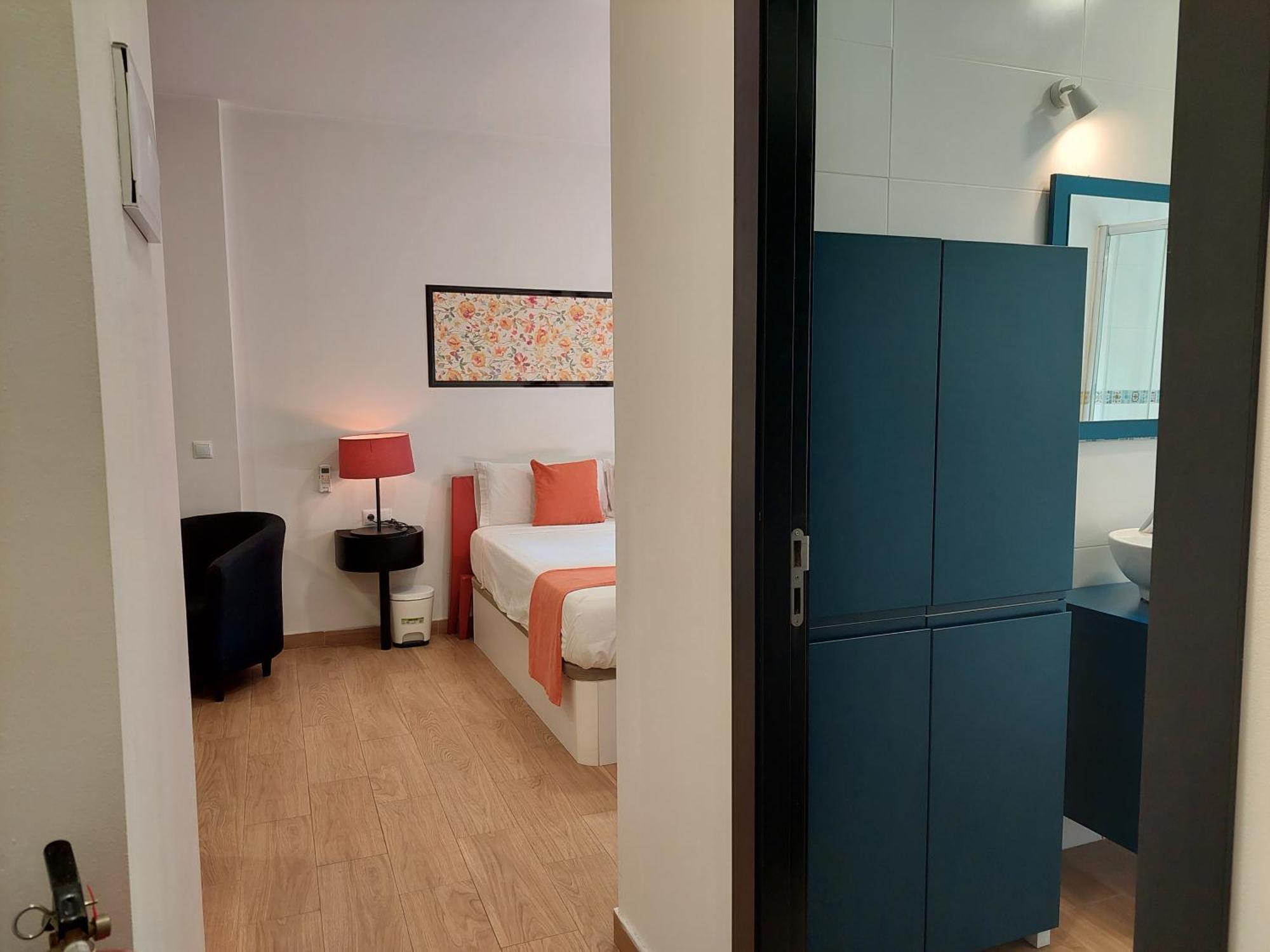 Hotel Rous - Solo Adultos