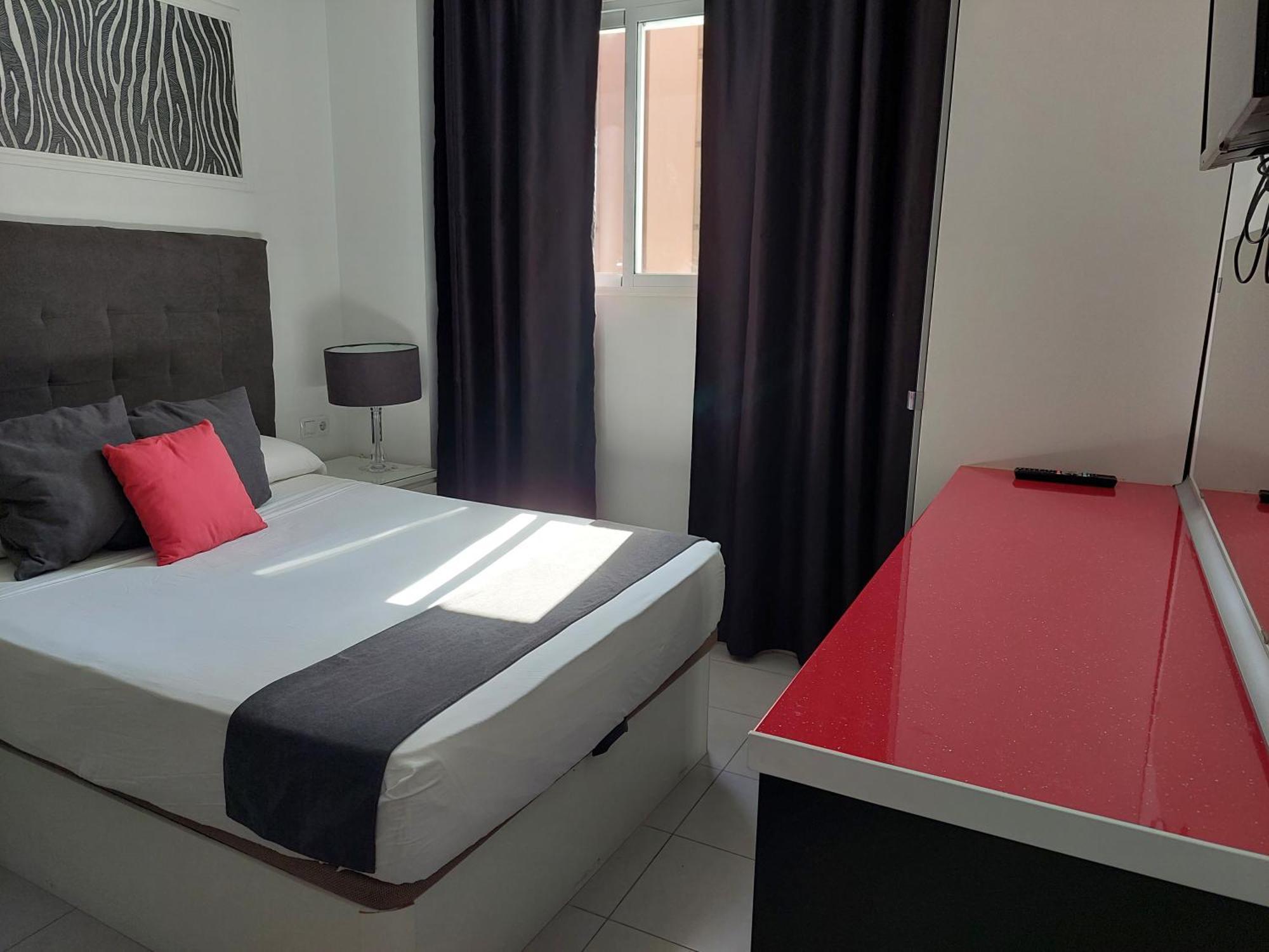 Hotel Rous - Solo Adultos Valencia