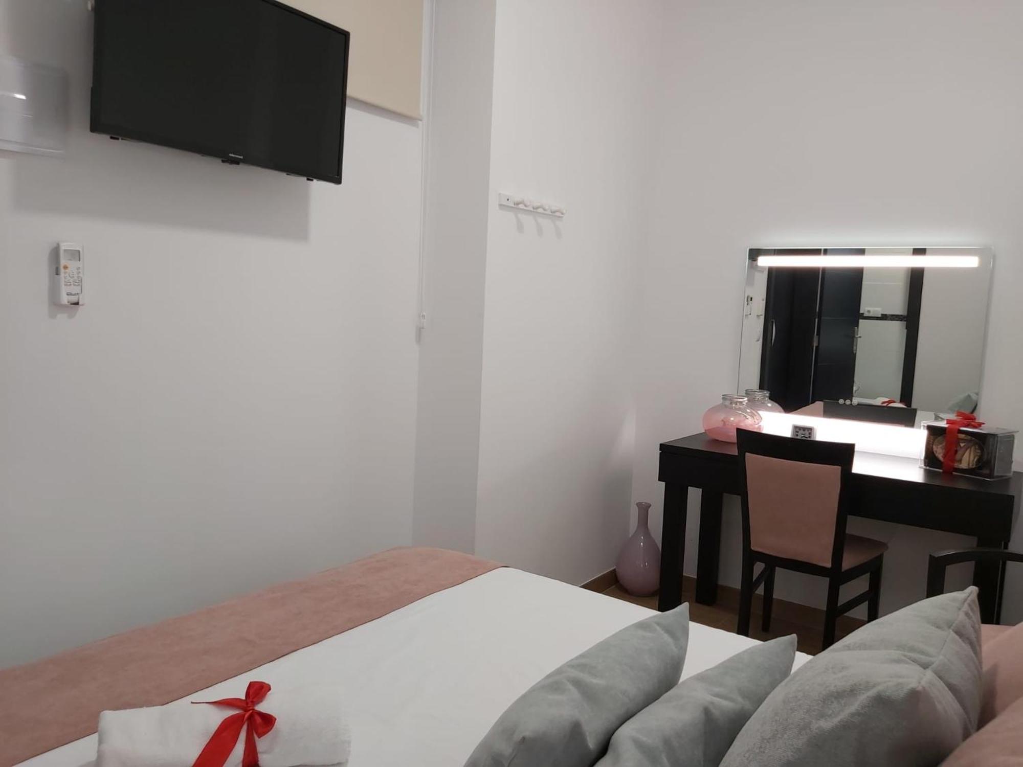 Rous - Solo Adultos Hotel *