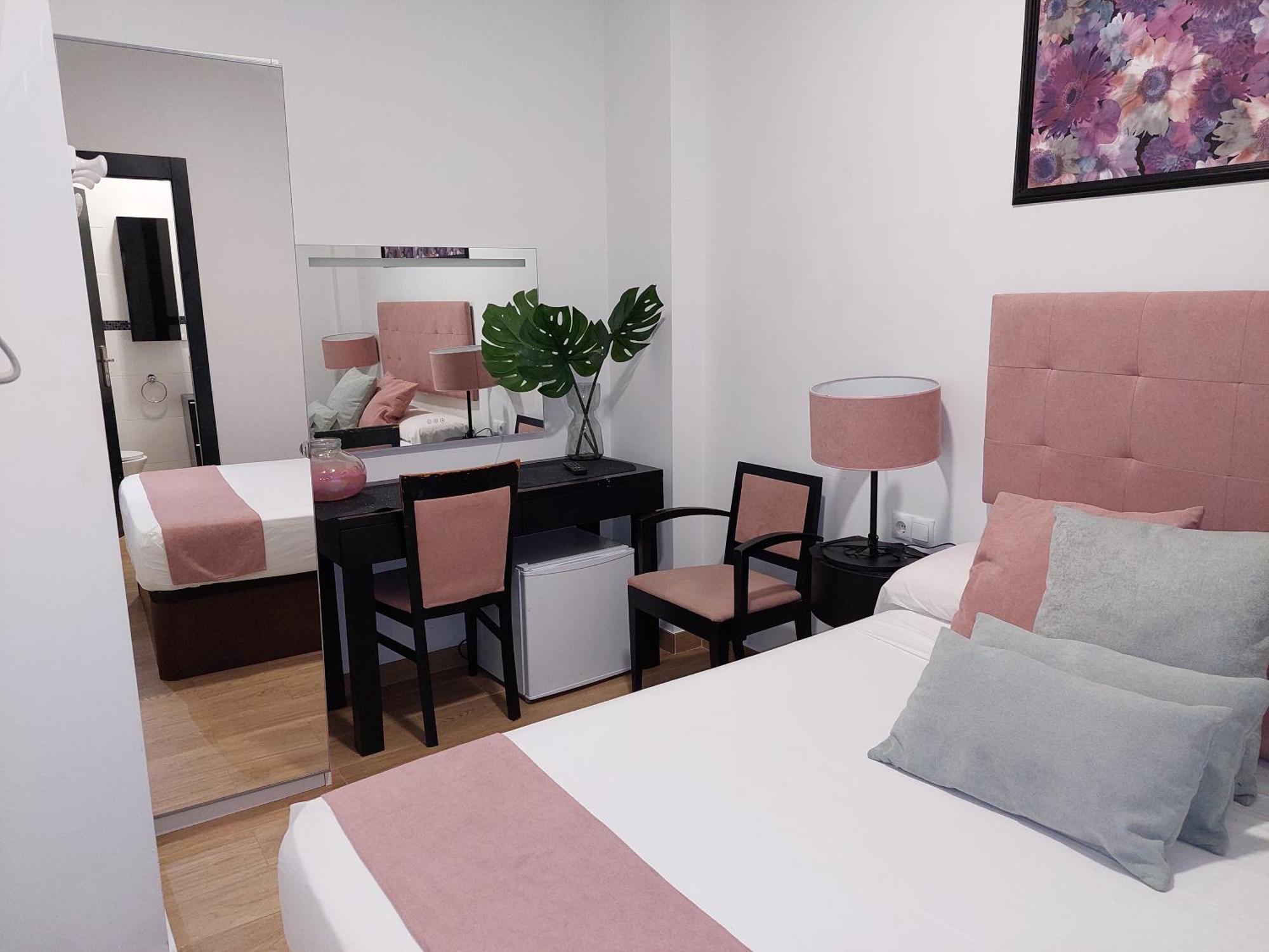 Rous - Solo Adultos Valencia
