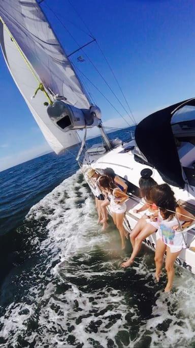 Velero Lujo, 4 Camarotes, 3 Banos, Marina *
