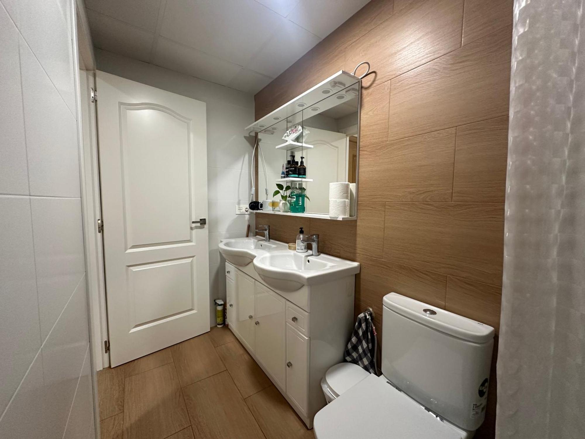 Mirador 1 Del Mercado - Con Bano Privado En El Centro De La Ciudad Vella Privatunterkunft *