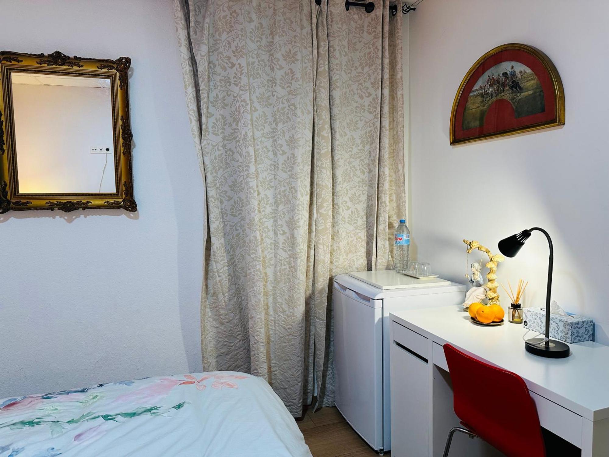 Mirador 2 Del Mercado - Con Bano Privado En El Centro De La Ciudad Vella Privatunterkunft Valencia