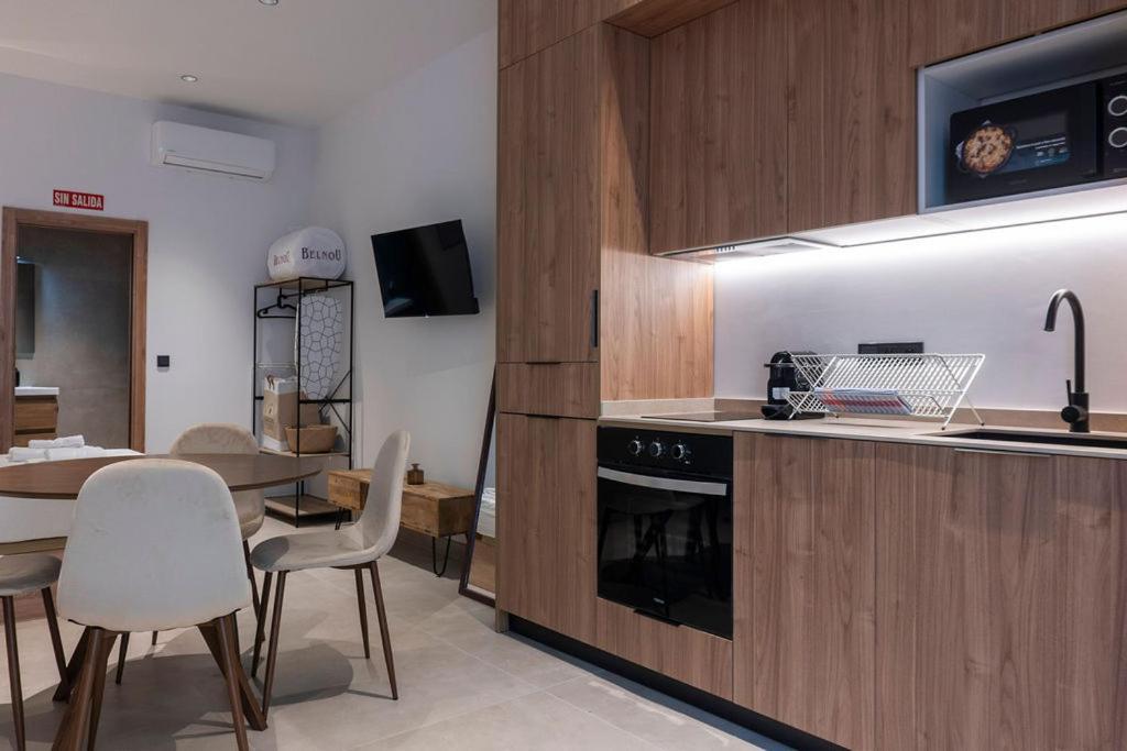 Vlc Host - Zapadores Apartment *
