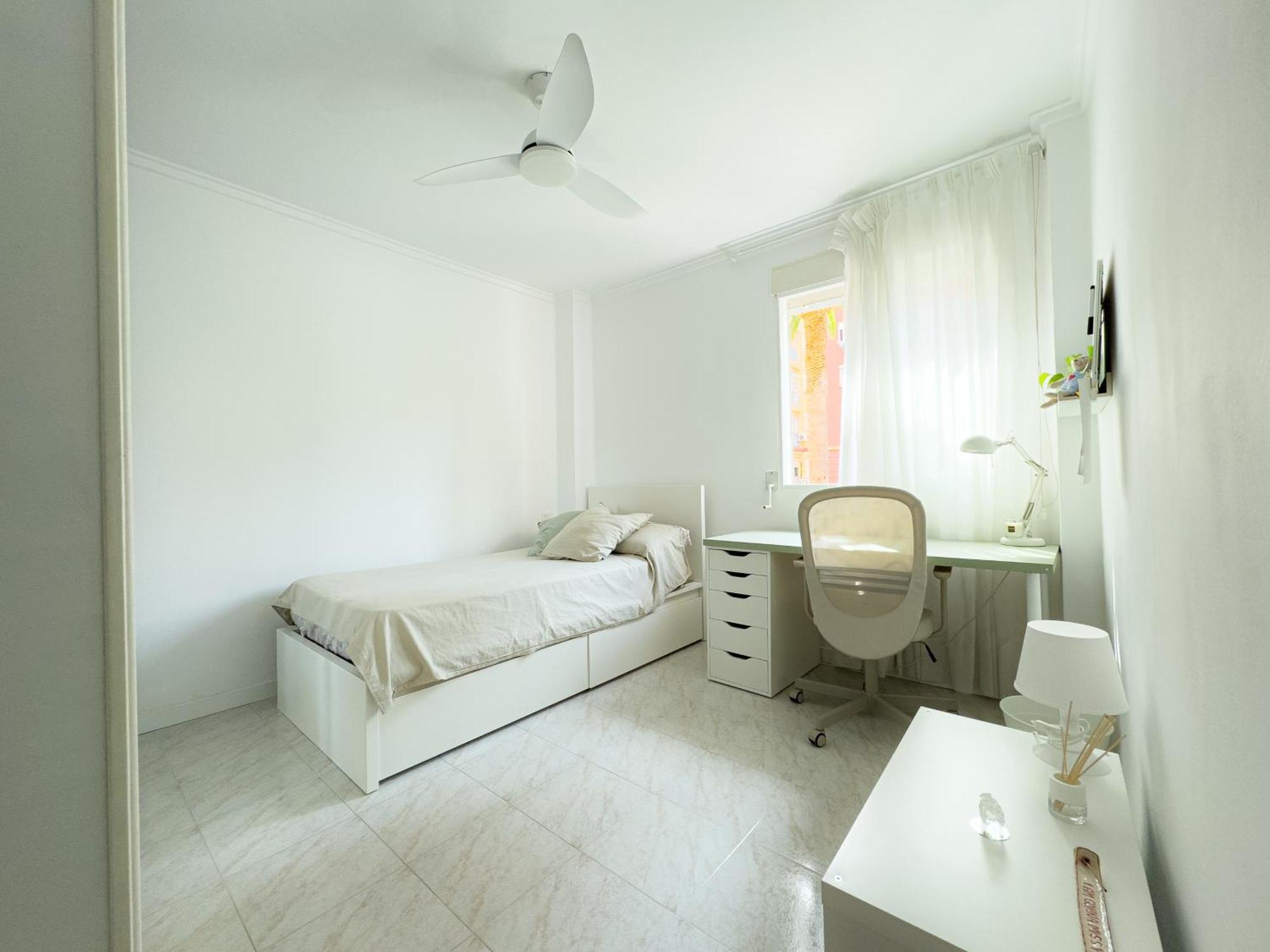 Privatunterkunft Valencia Homestay Rooms