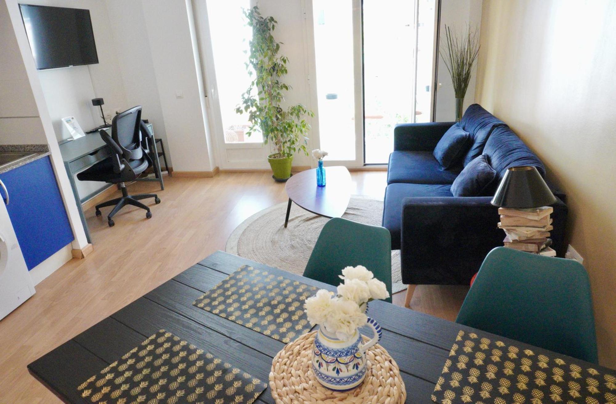 Hosted By Gracie Apartment *
