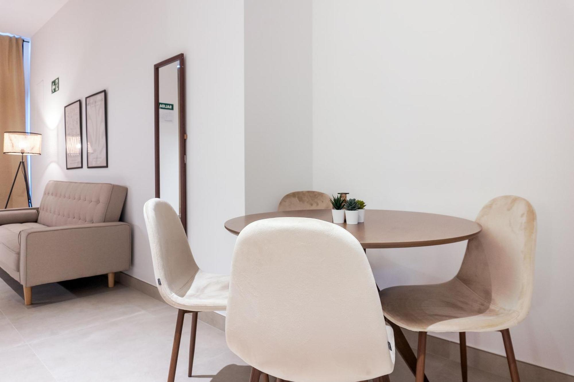 Vlc Host - Zapadores Apartment *