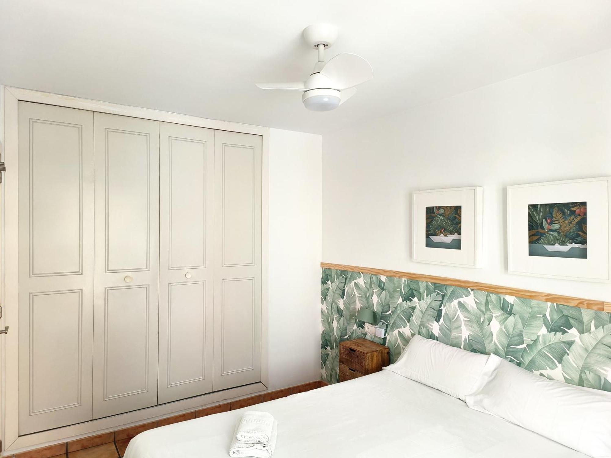 Flats Friends Nave Apartment *