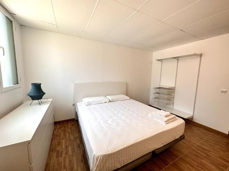 Benimaclet Industrial Apartment Valencia