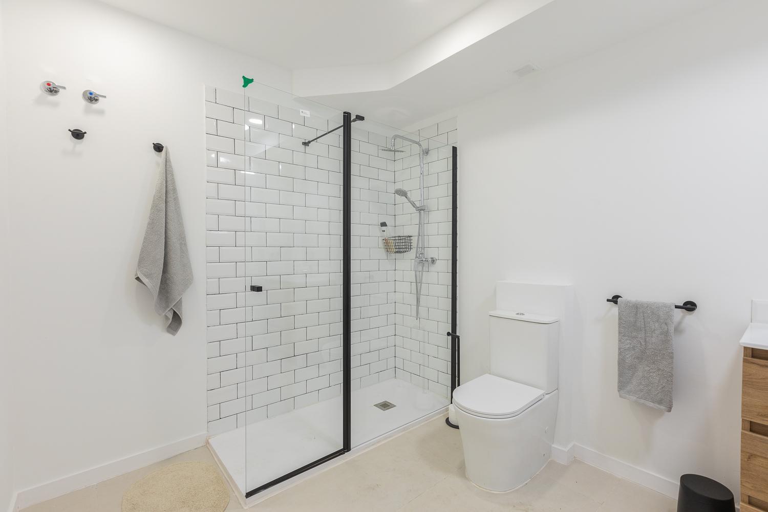 Amplio Cerca Centro Historico Y Turia 5pax 2 Bath Valencia