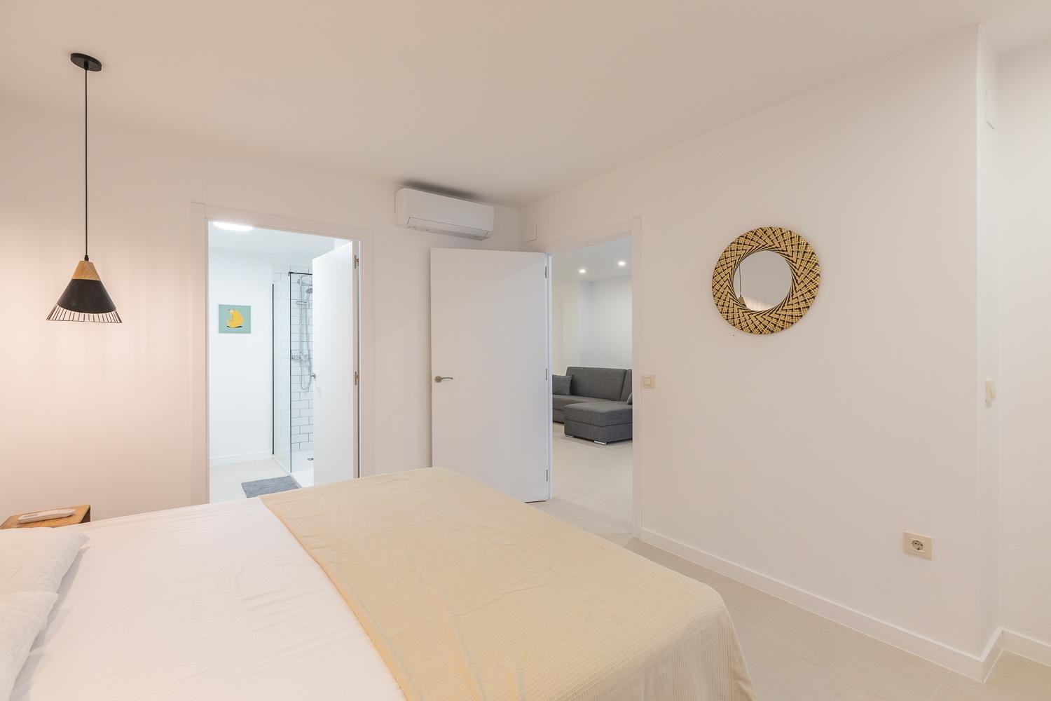 Amplio Cerca Centro Historico Y Turia 5pax 2 Bath Appartement