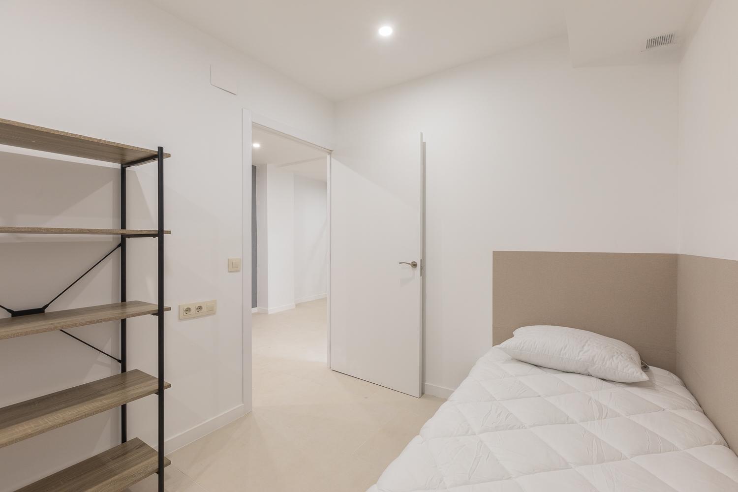 Appartement Amplio Cerca Centro Historico Y Turia 5pax 2 Bath