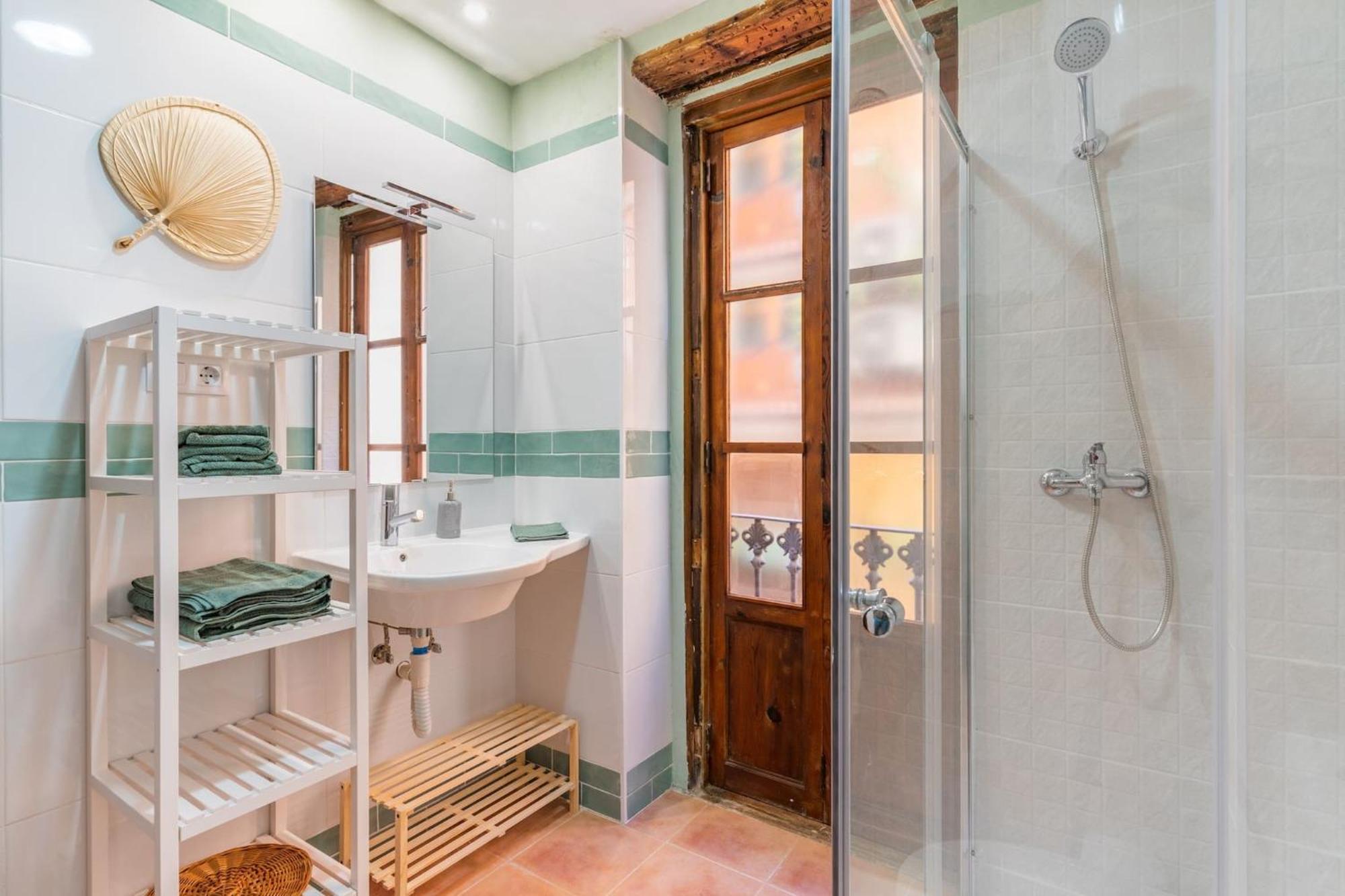 Apartamento Cerrajeros Market *