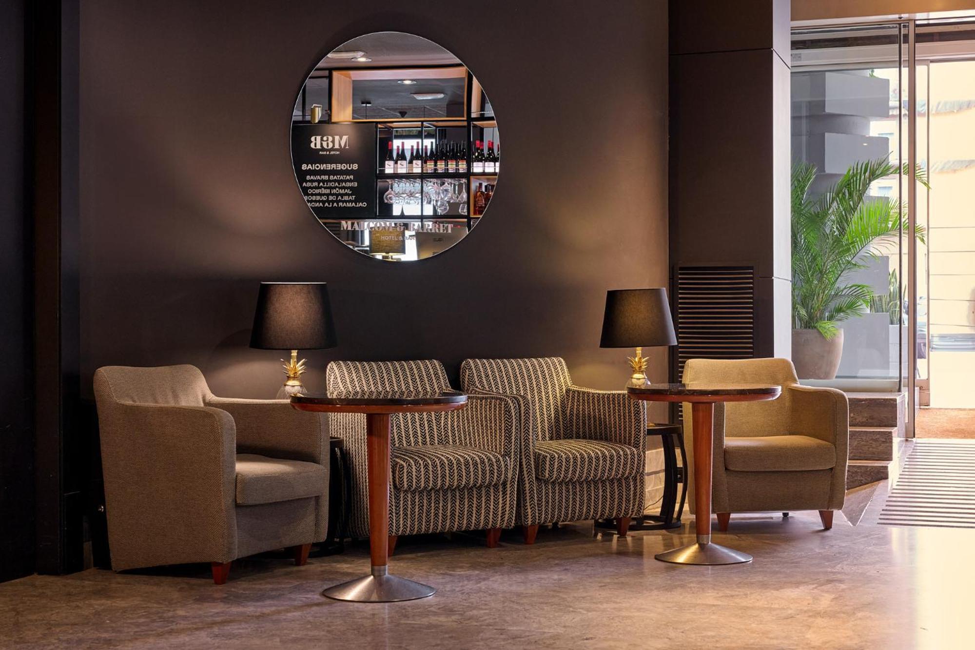 Hotel Malcom And Barret 3*