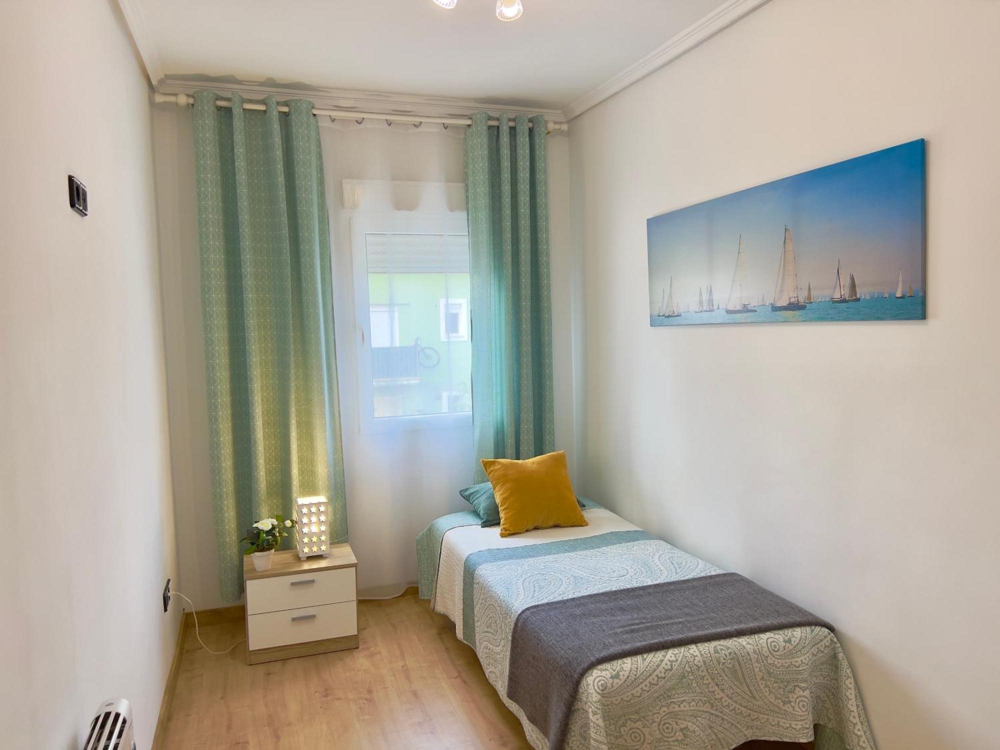 Apartment Cozy In Valencia! Wi-fi ! *