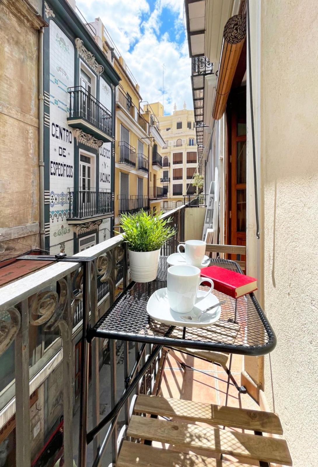 Loft De Diseno Junto Al Mercado Con Balconada * Valência