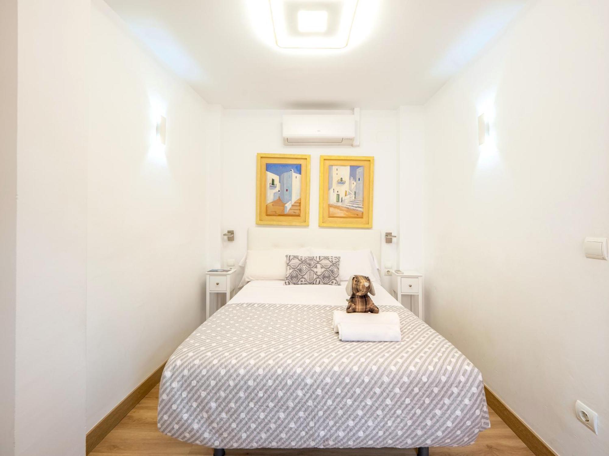 Atico De Lujo Plaza Ayuntamiento Apartment