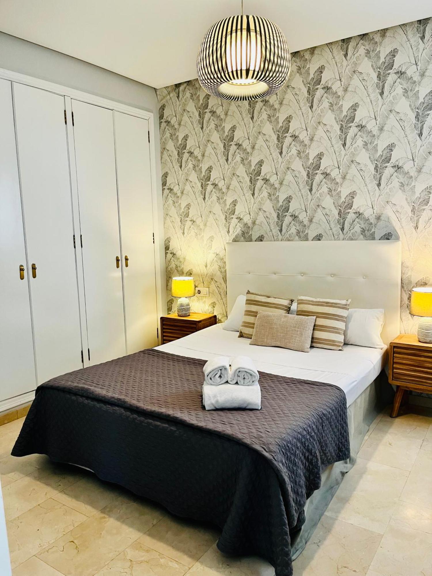 Apartment Travel Habitat Atico Calle Comedias *