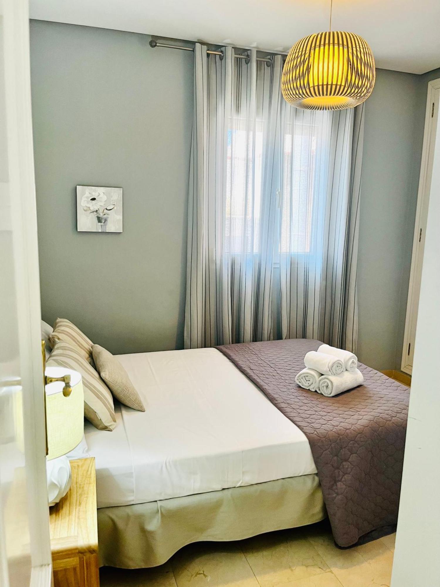 Apartment Travel Habitat Atico Calle Comedias