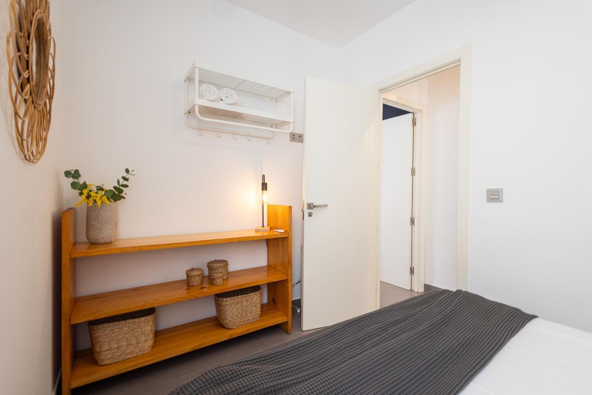 Florit Flats - Stylish 2 Bedroom Ac Wifi Terrace Attic In Center Apartment Valencia