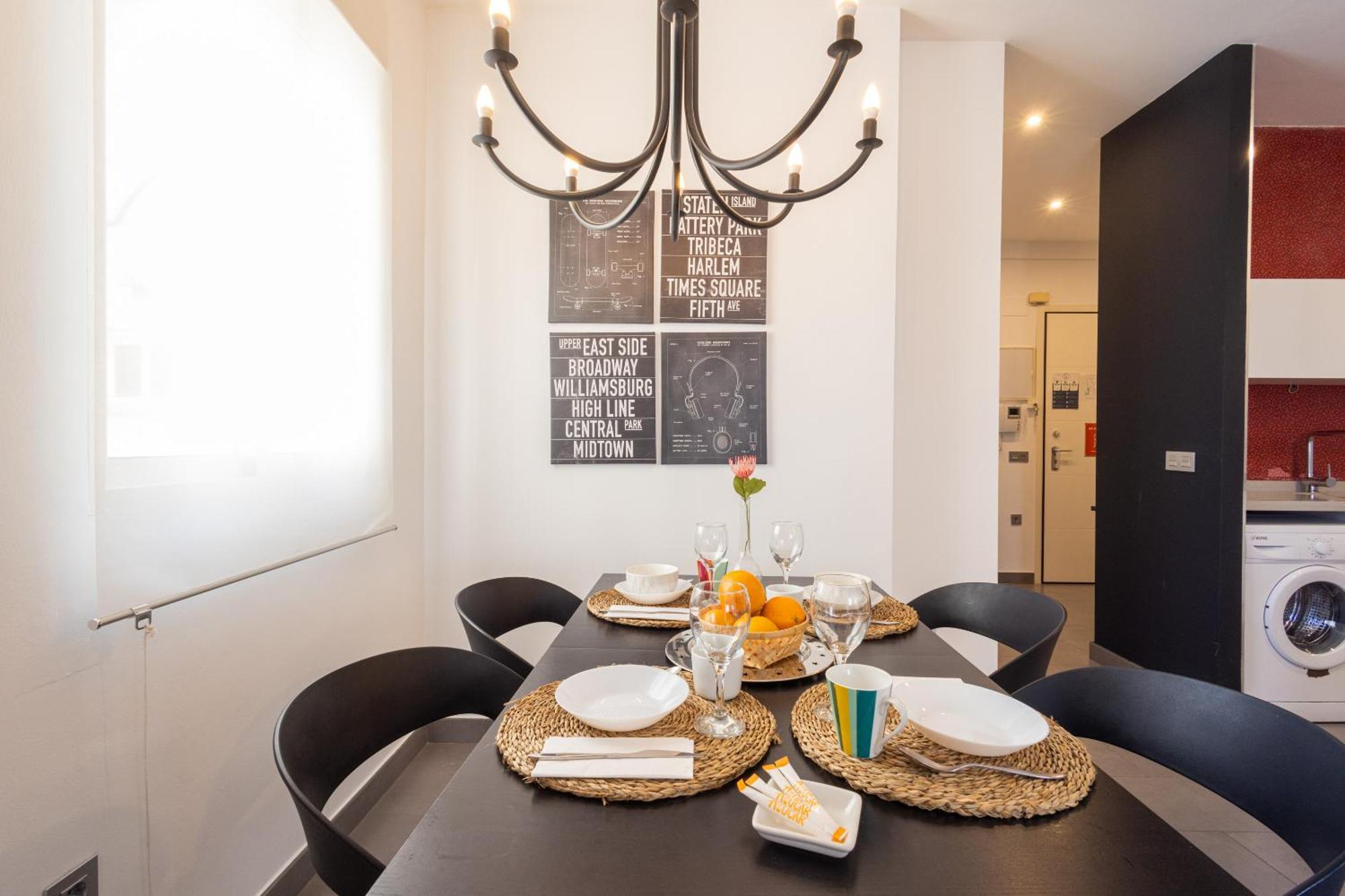 Florit Flats - Stylish 2 Bedroom Ac Wifi Terrace Attic In Center Apartment *