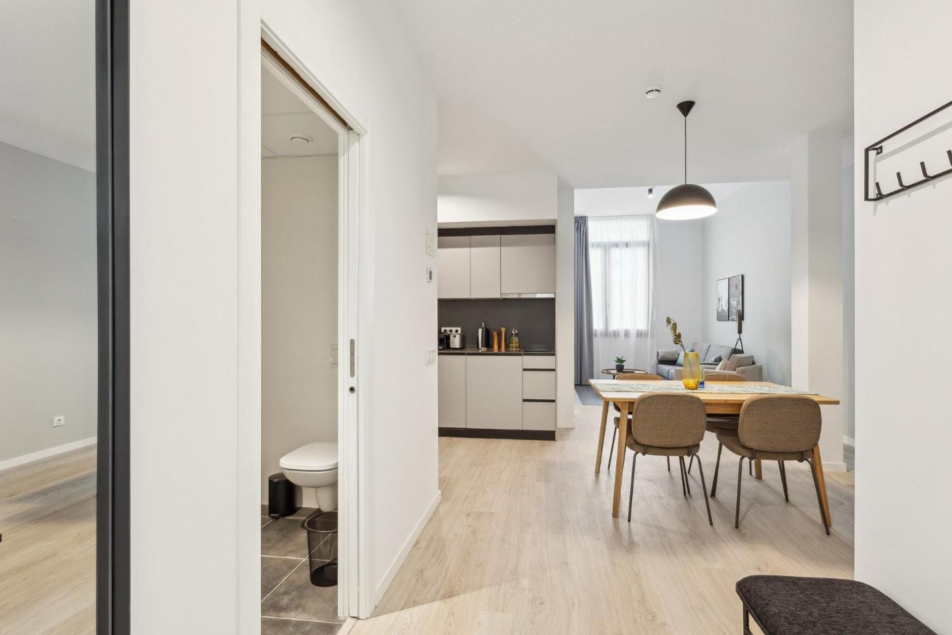 Apartamento Limehome Calle De Cadiz Valência