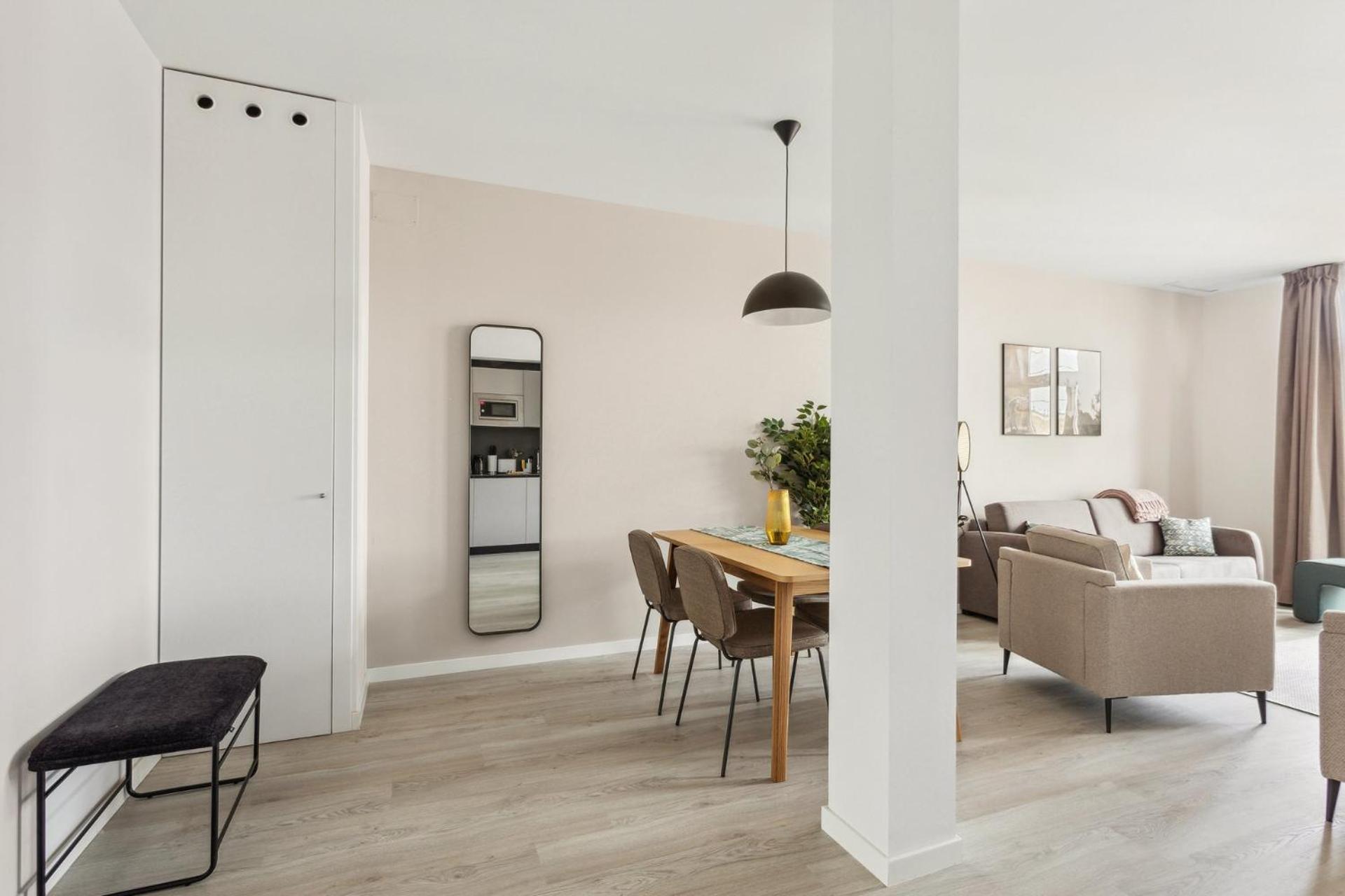 Apartamento Limehome Calle De Cadiz Valência