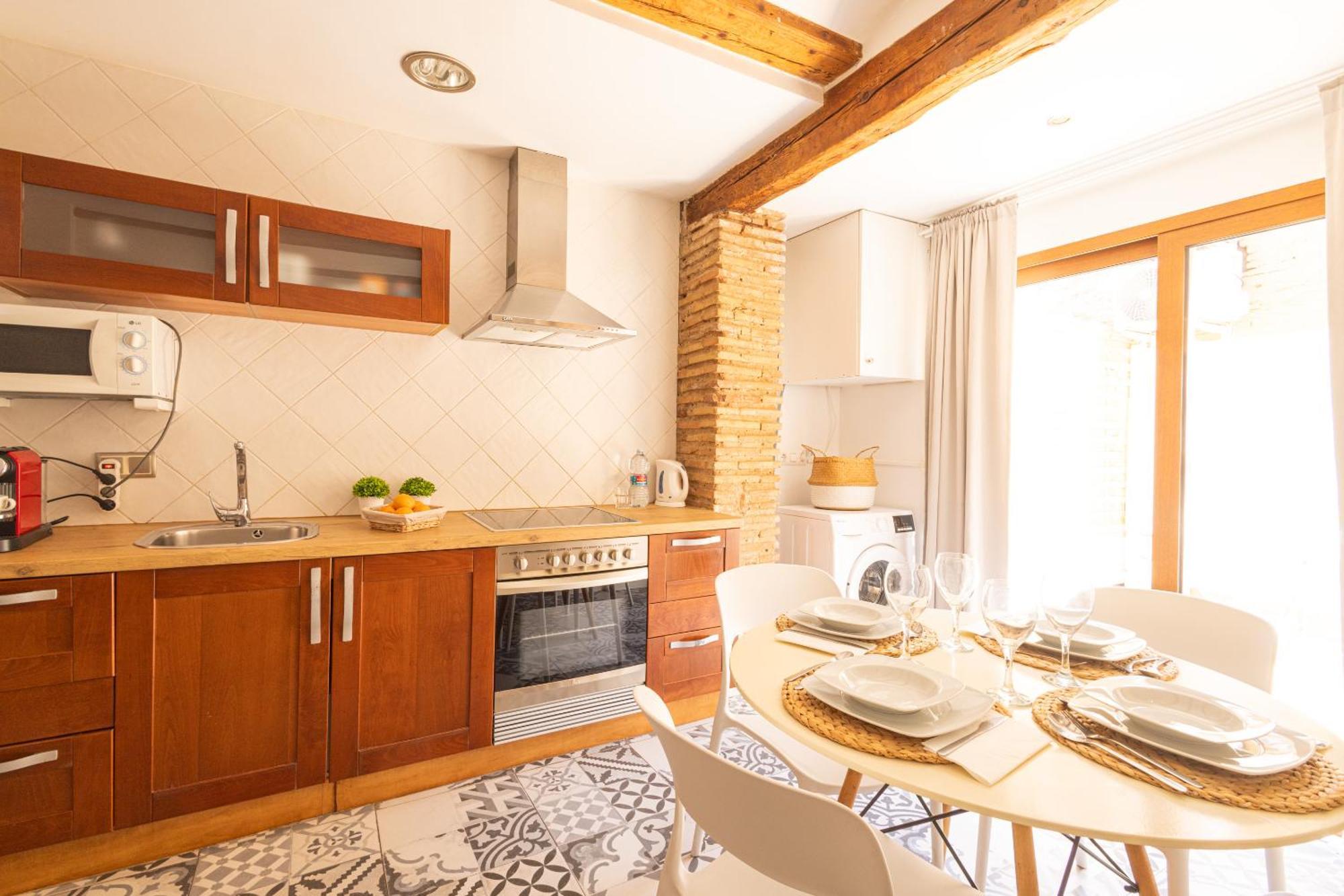 Apartment Florit Flats - Cozy Wifi Ac Loft In The Heart Of Ruzafa Valencia