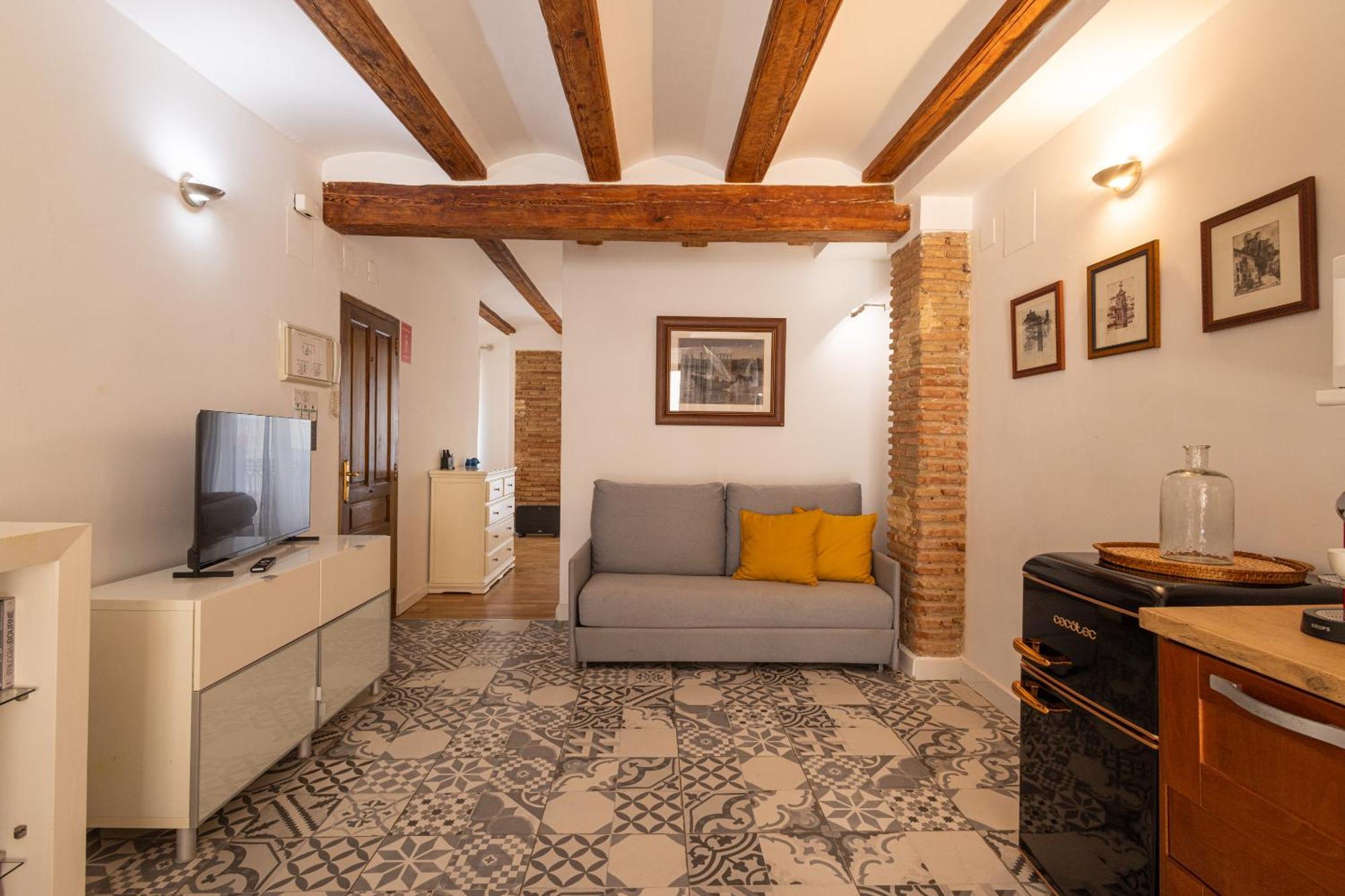 Apartment Florit Flats - Cozy Wifi Ac Loft In The Heart Of Ruzafa