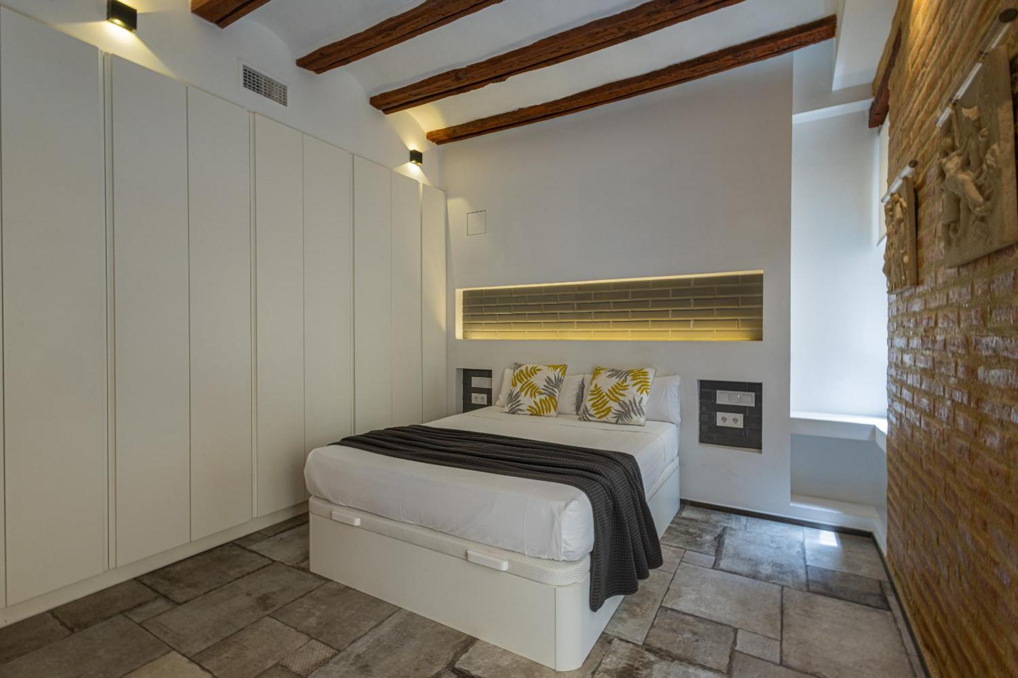 Apartment Florit Flats - Center Modern 1br 2bth Terrace Wi-fi Ac