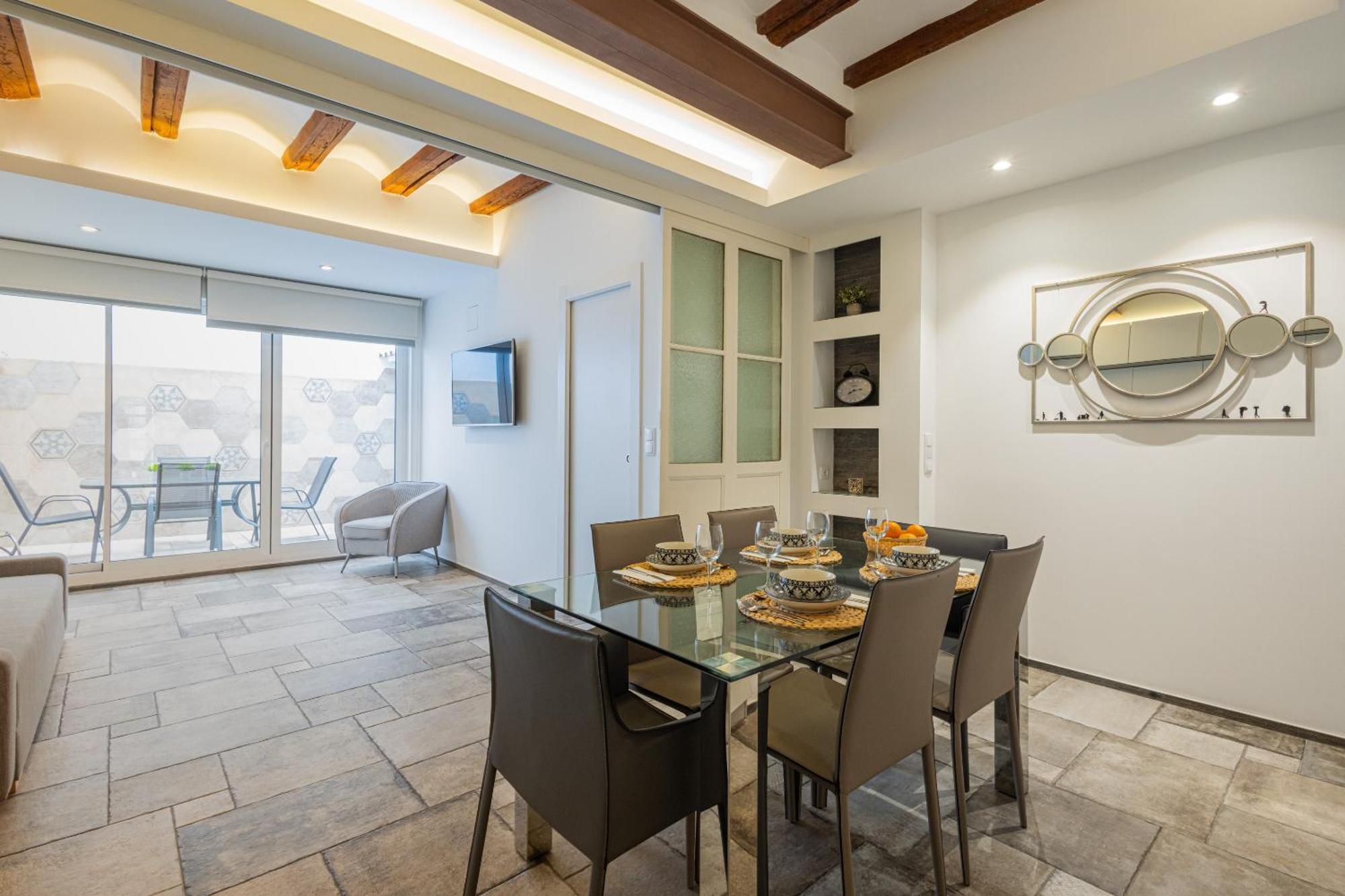 Florit Flats - Center Modern 1br 2bth Terrace Wi-fi Ac Apartment *