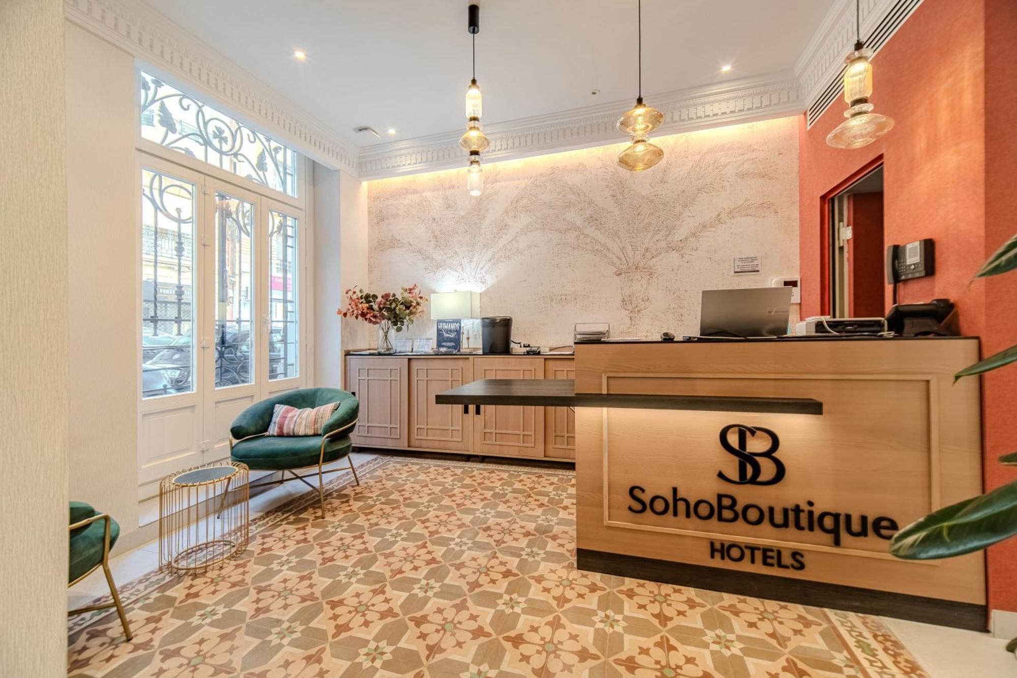 Soho Boutique Turia Hotel 4*