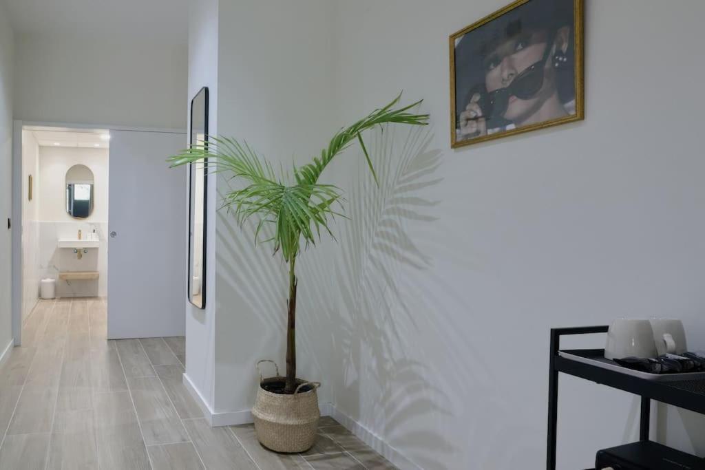 Apartment Romantic N6 Oceanografico By Virkin