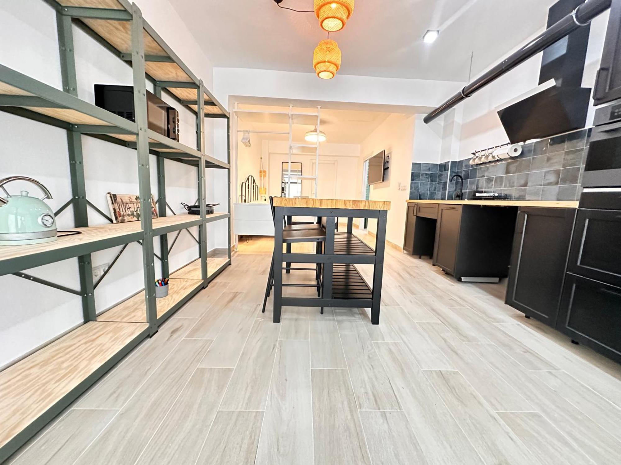 Apartment Alberola Industrial Style *