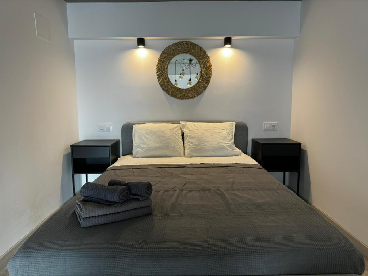Aparthotel Melia Y Fuster 23c Valencia