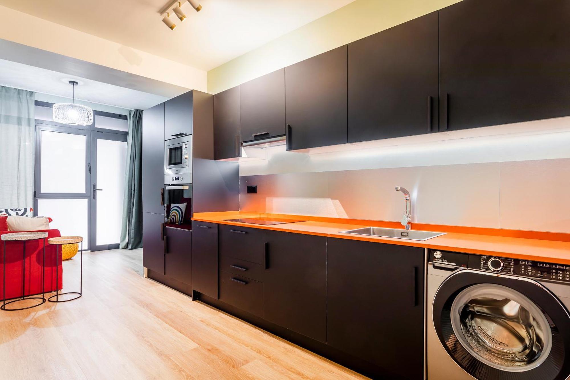 Apartment B Cube By Mimood Valencia
