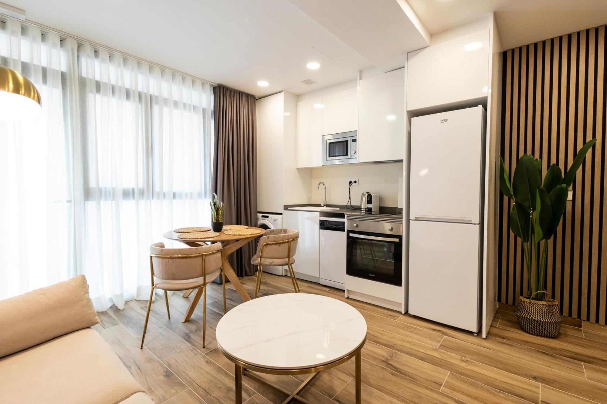 Cortes By Concept Flats Apartment