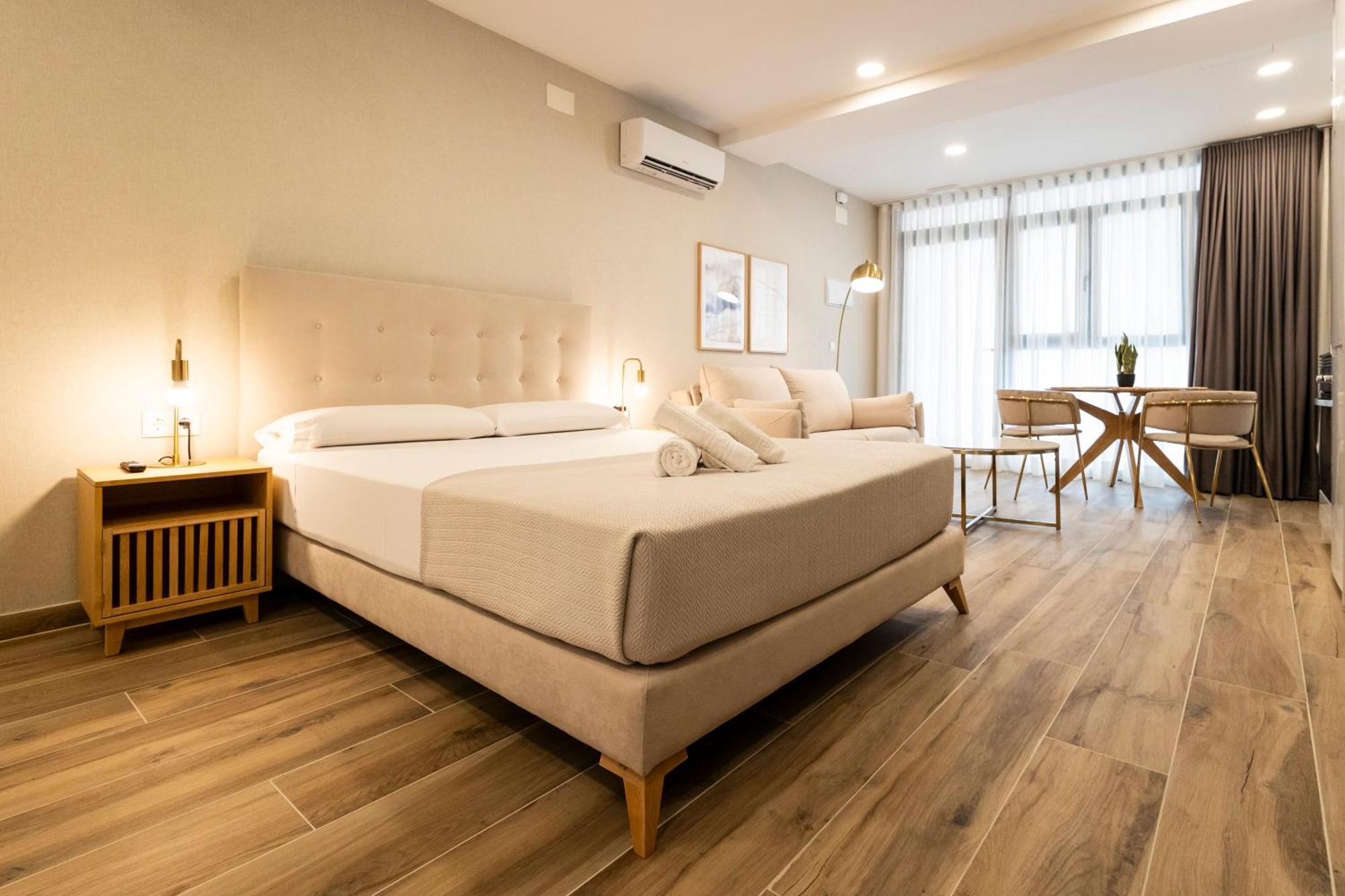 Cortes By Concept Flats Apartment *