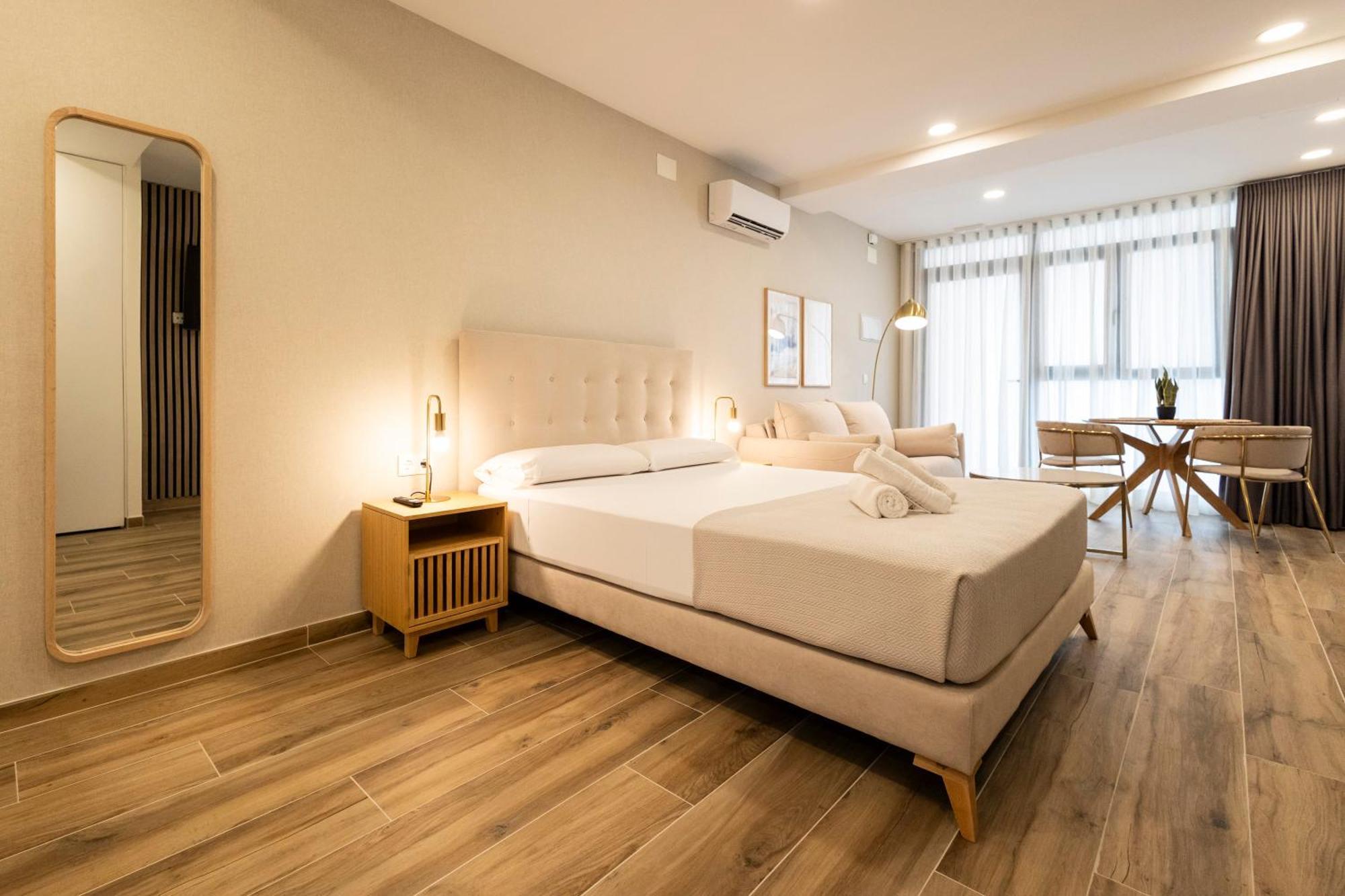 Apartment Cortes By Concept Flats *